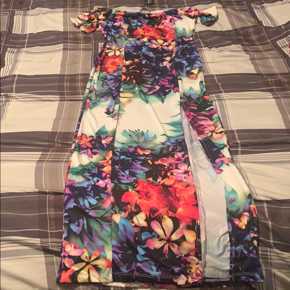 Long maxi flower dress